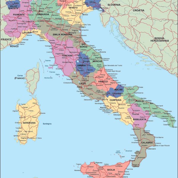 framed map Italy | Vector & Wall Maps made in Barcelona from Netmaps®